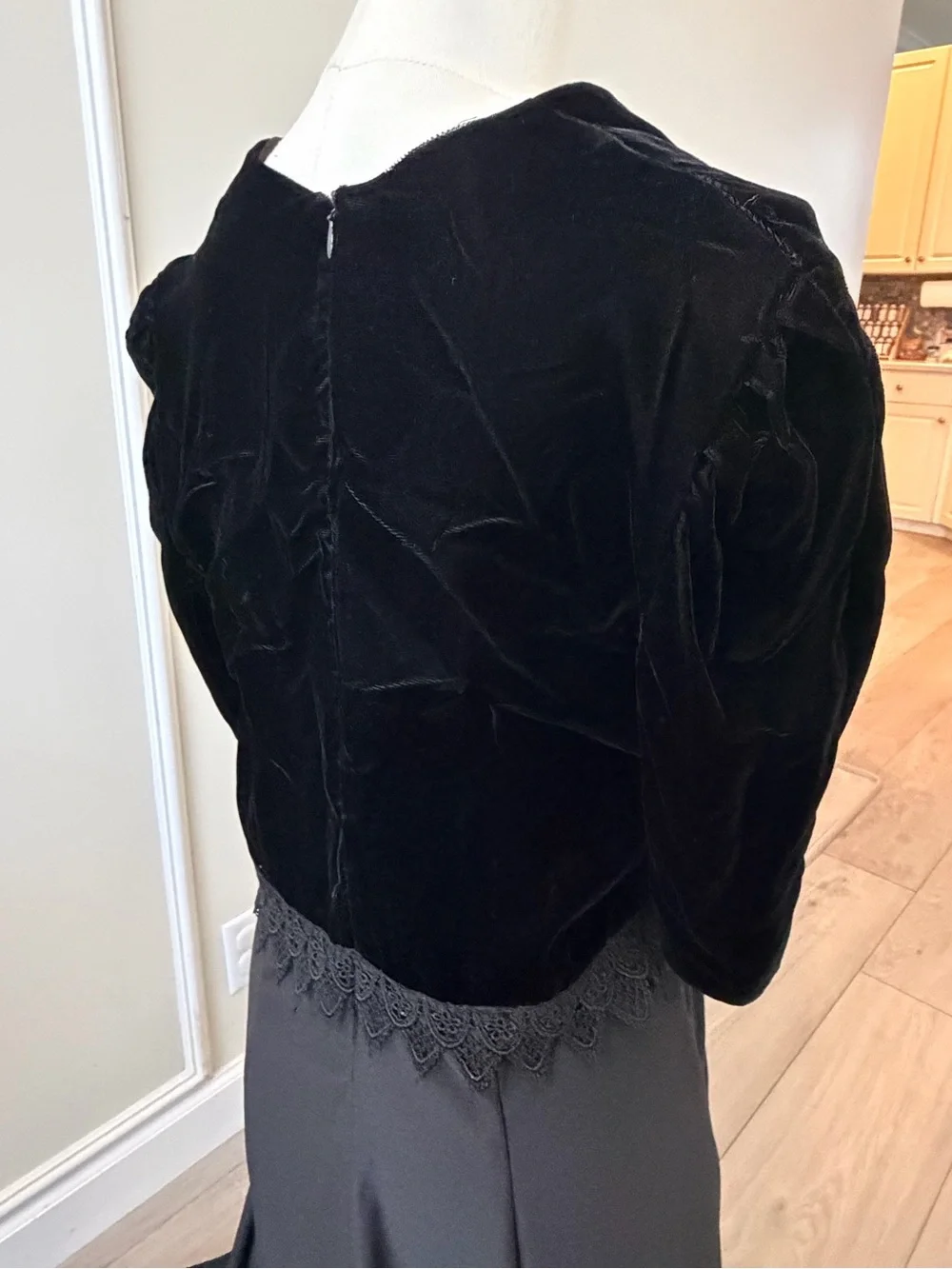 Elegant Black Velvet Maxi Skirt with Fringe Waist